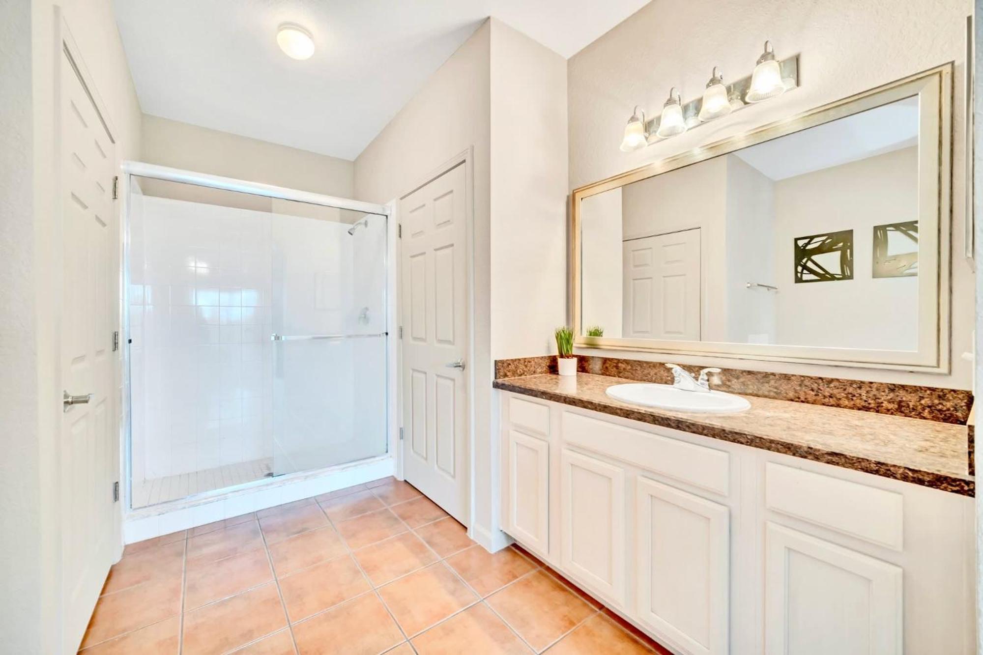 Stunning 2Br Condo With Hot Tub And Pool, Near Disney! Orlando Zewnętrze zdjęcie