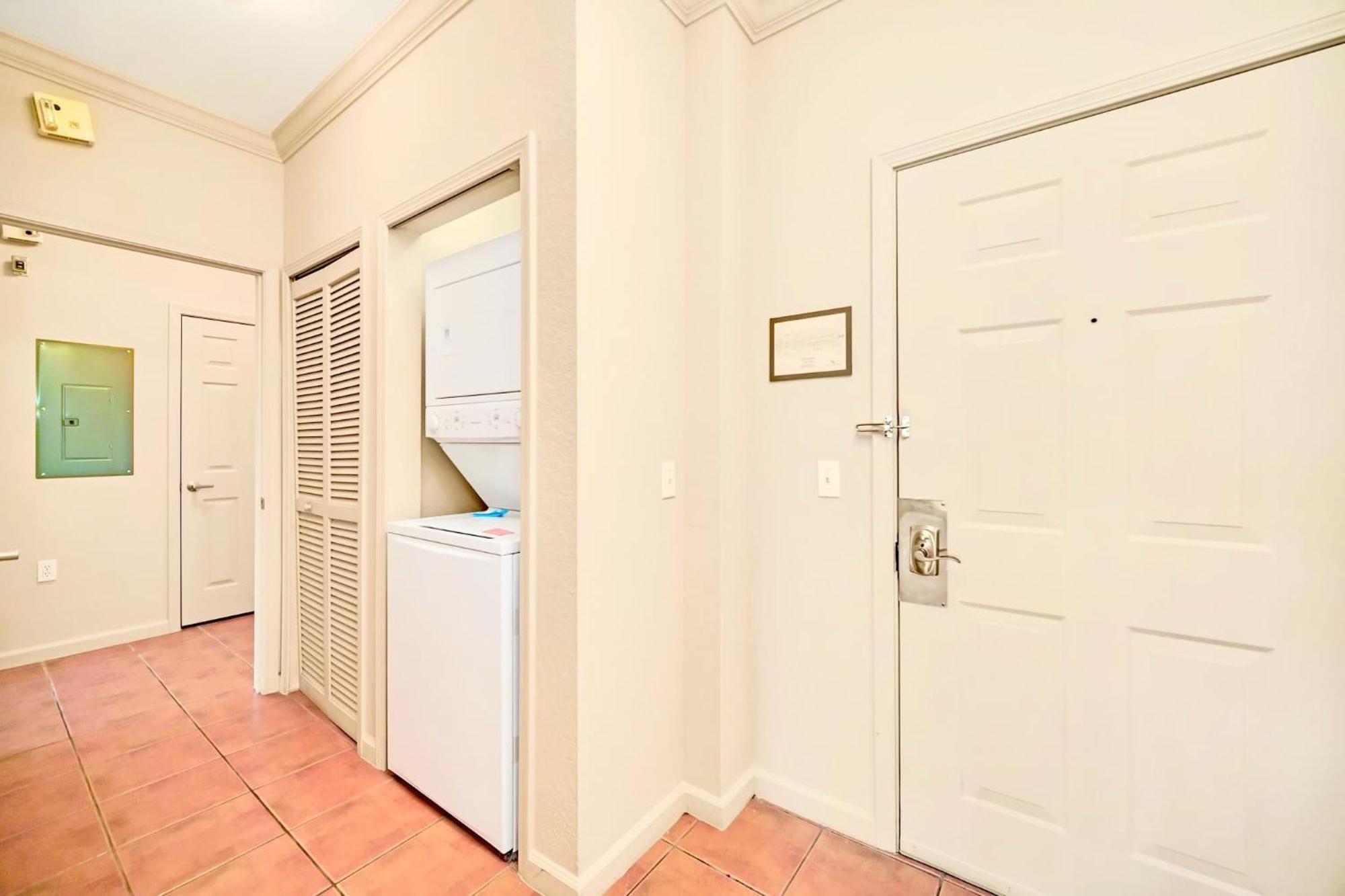Stunning 2Br Condo With Hot Tub And Pool, Near Disney! Orlando Zewnętrze zdjęcie