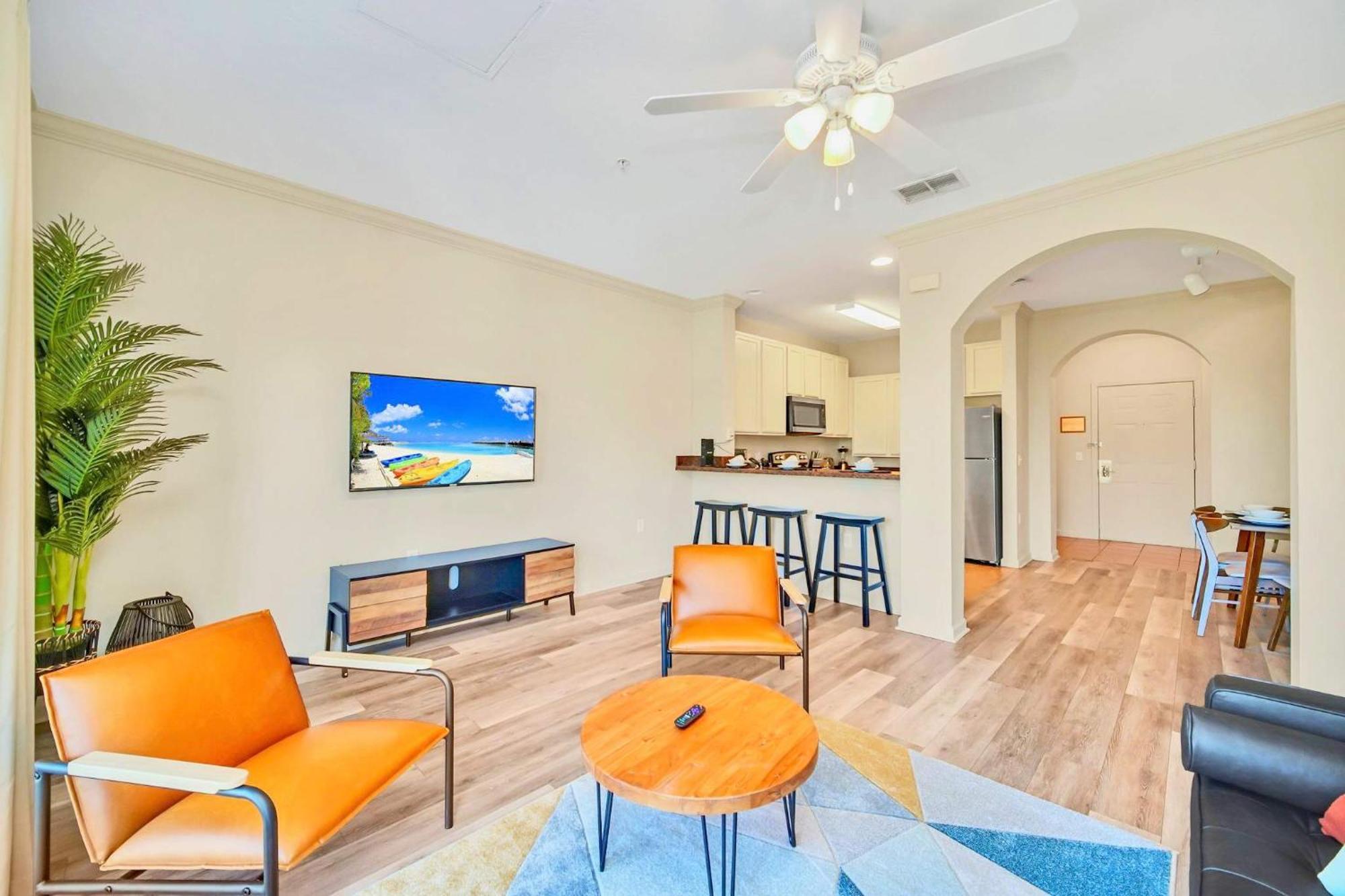 Stunning 2Br Condo With Hot Tub And Pool, Near Disney! Orlando Zewnętrze zdjęcie